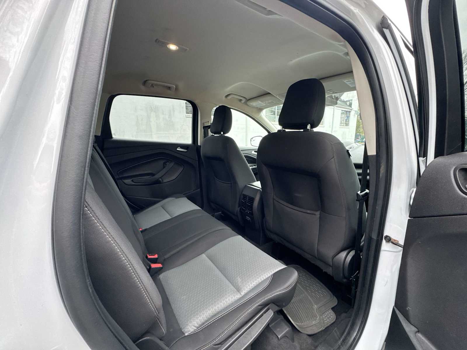 Thumbnail: 2019 Ford Escape - 14