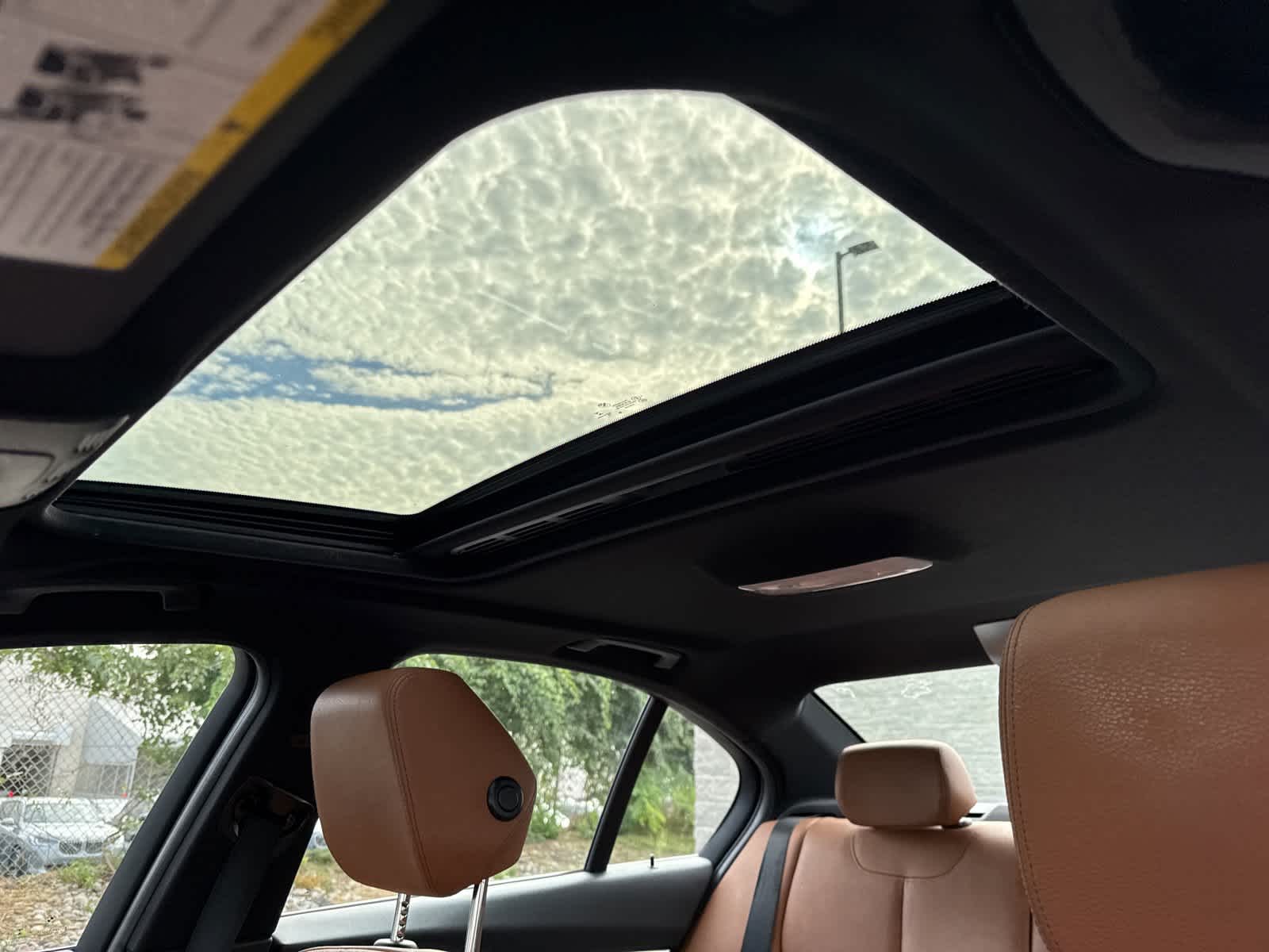 Thumbnail: 2017 BMW 3 Series - 18