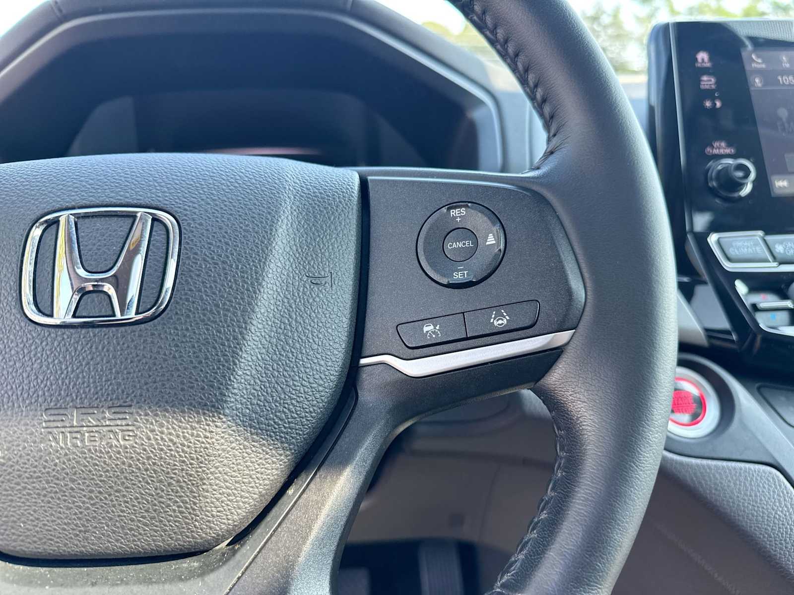 Thumbnail: 2023 Honda Odyssey - 26