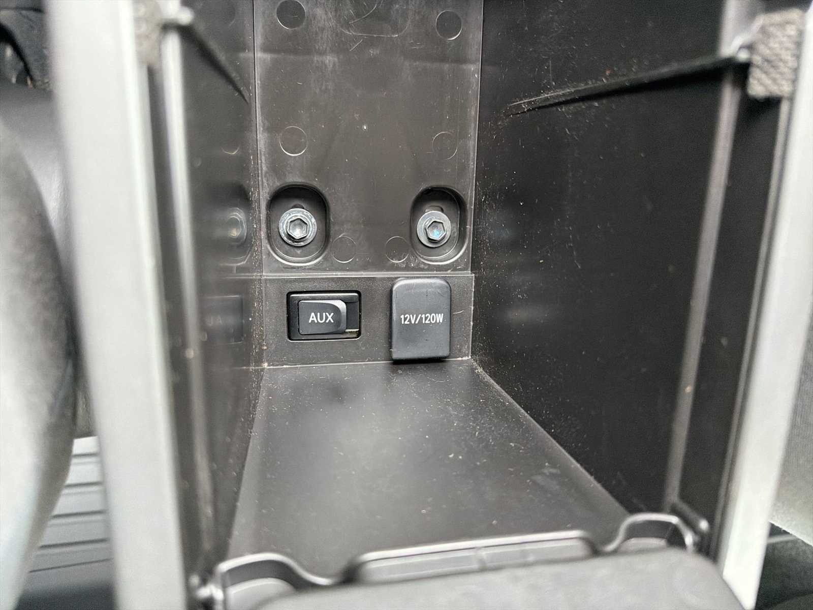 Thumbnail: 2010 Toyota Prius - 27