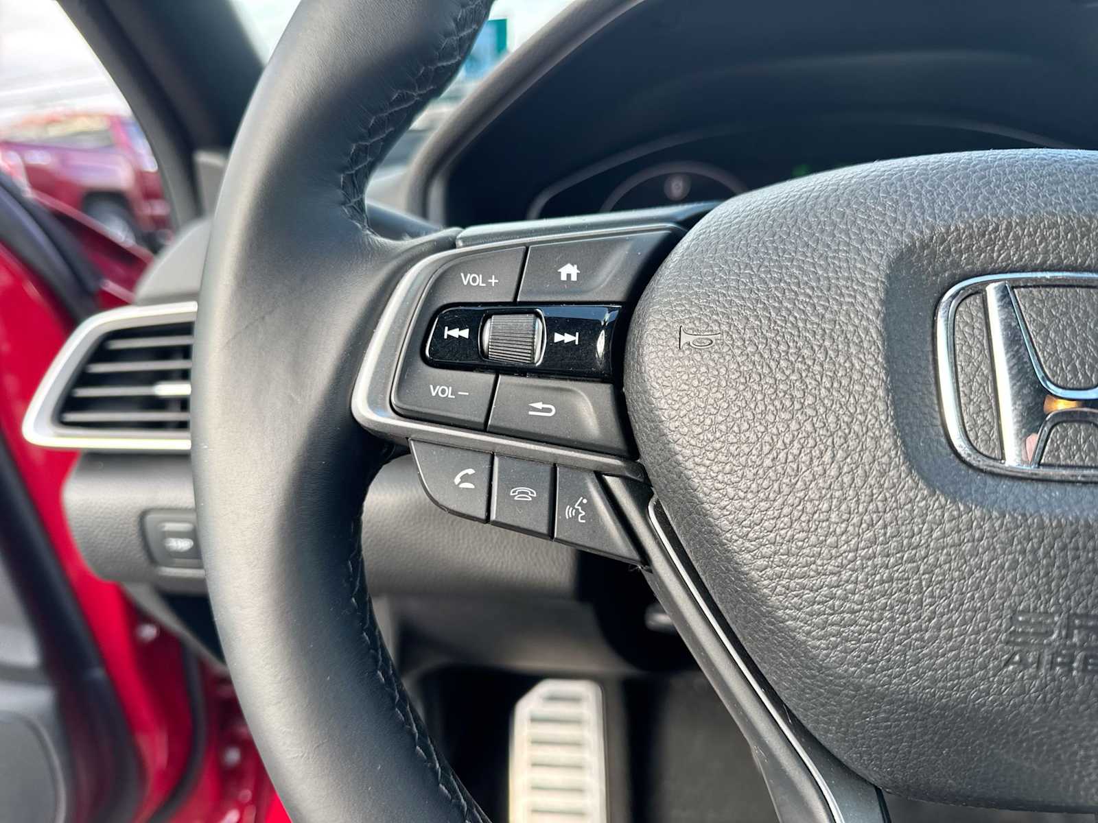 Thumbnail: 2018 Honda Accord - 23