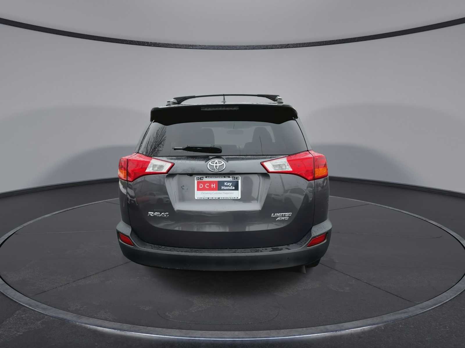Thumbnail: 2015 Toyota RAV4 - 7