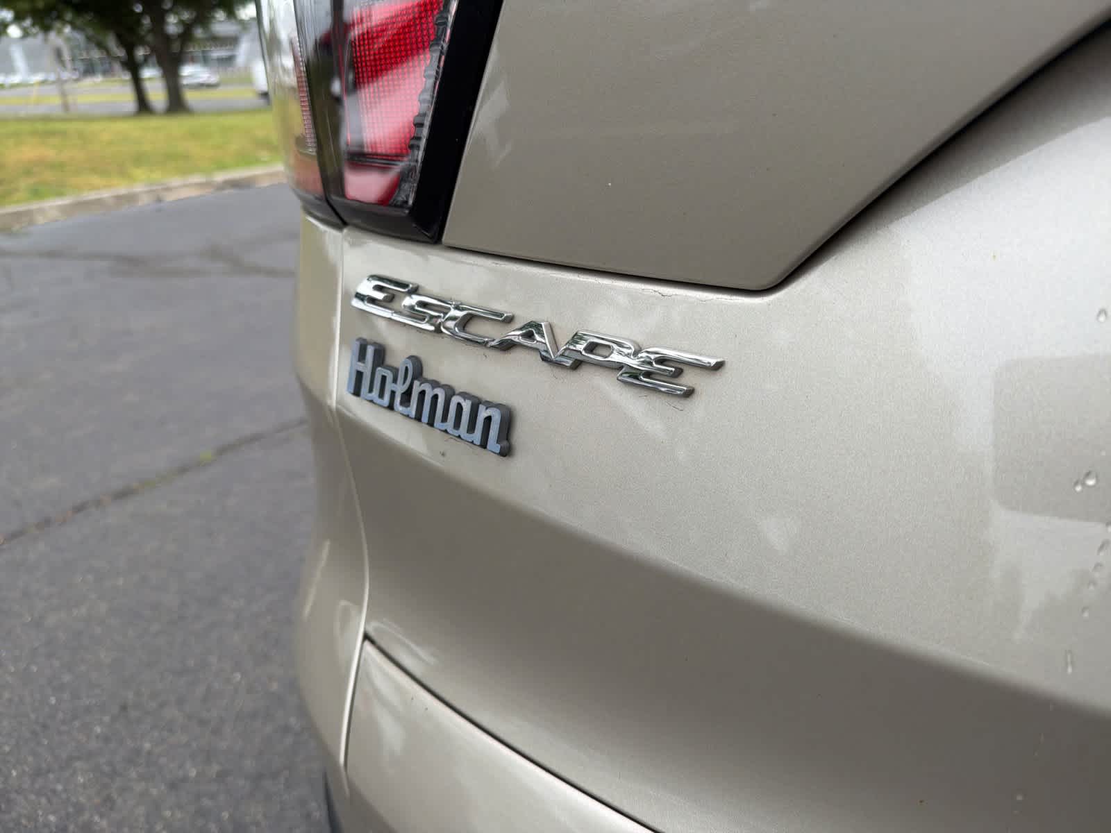 Thumbnail: 2017 Ford Escape - 22