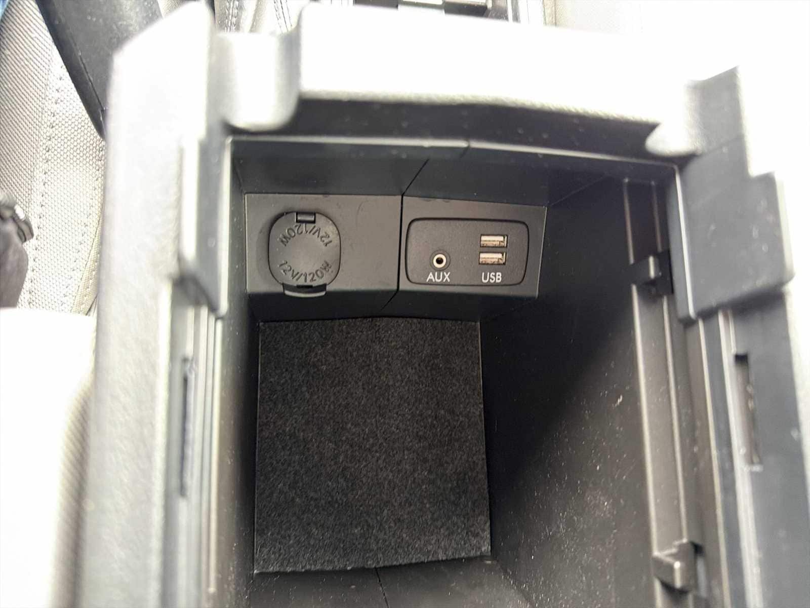 Thumbnail: 2016 Subaru Forester - 30