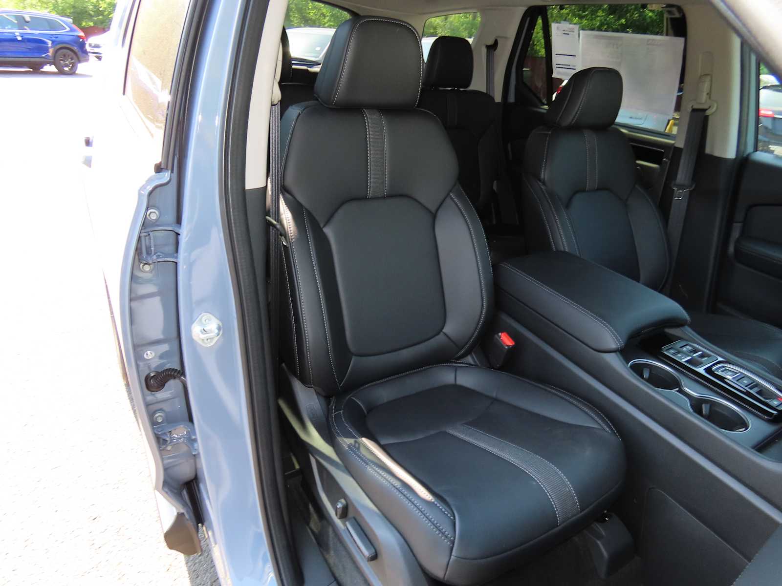 Thumbnail: 2025 Honda Pilot - 17