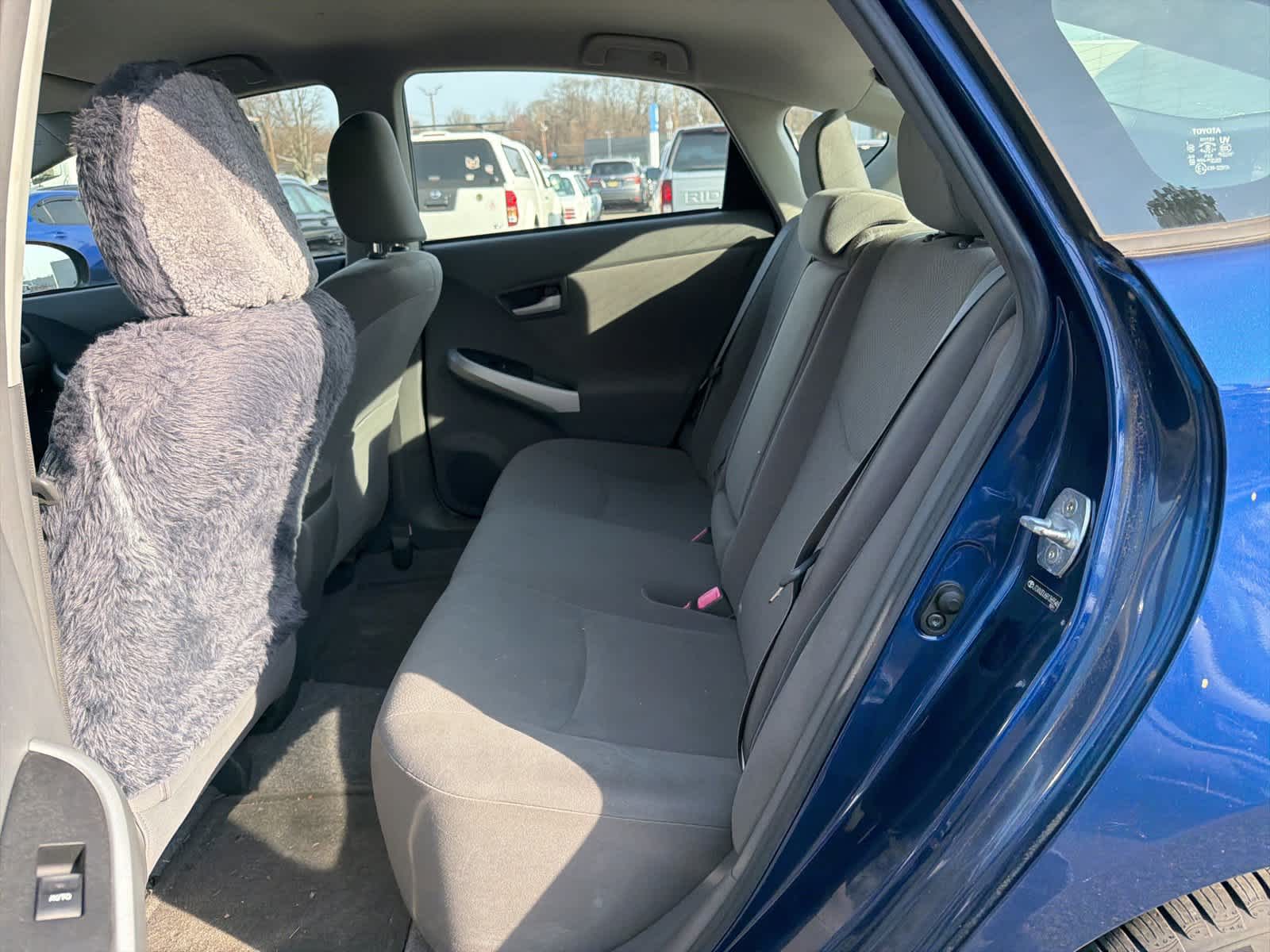 Thumbnail: 2011 Toyota Prius - 10