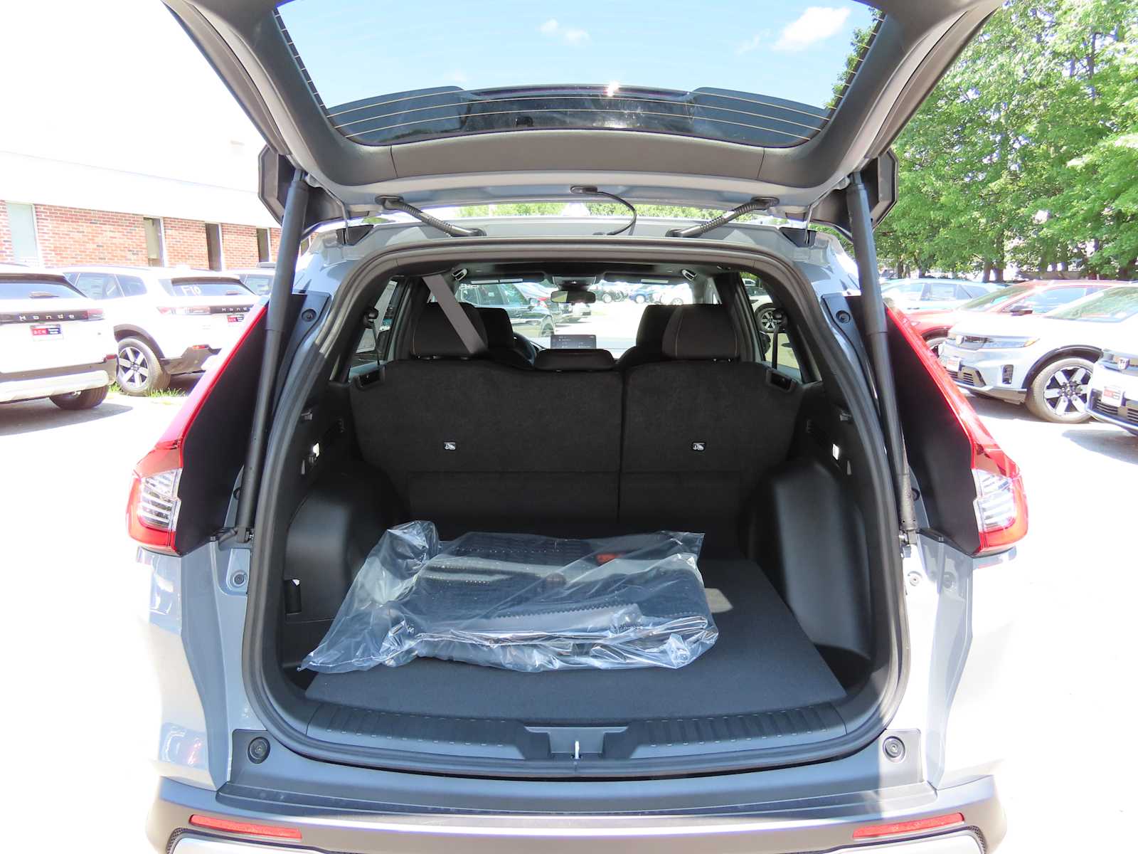 Thumbnail: 2026 Honda CR-V - 12