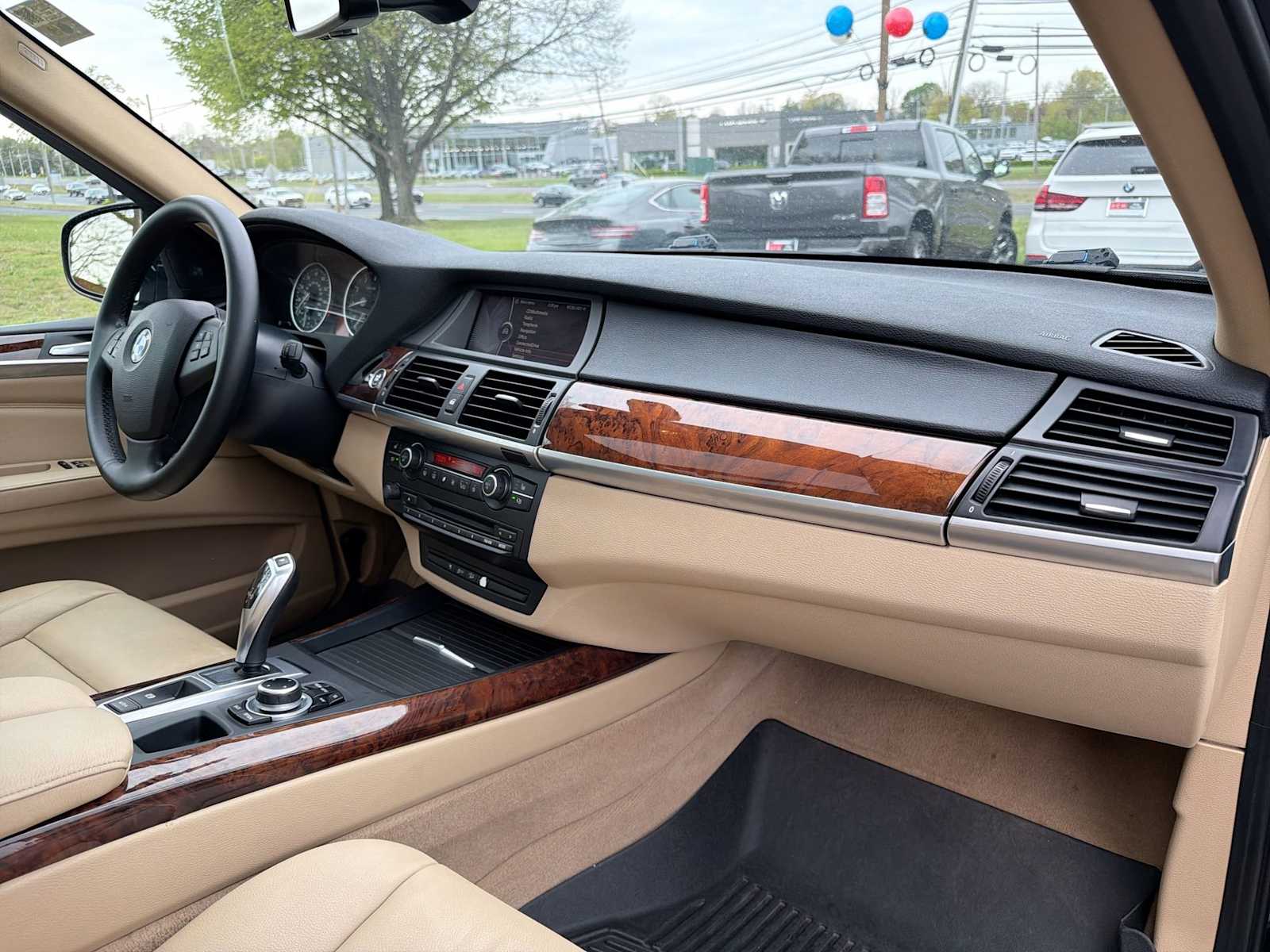 Thumbnail: 2013 BMW X5 - 16