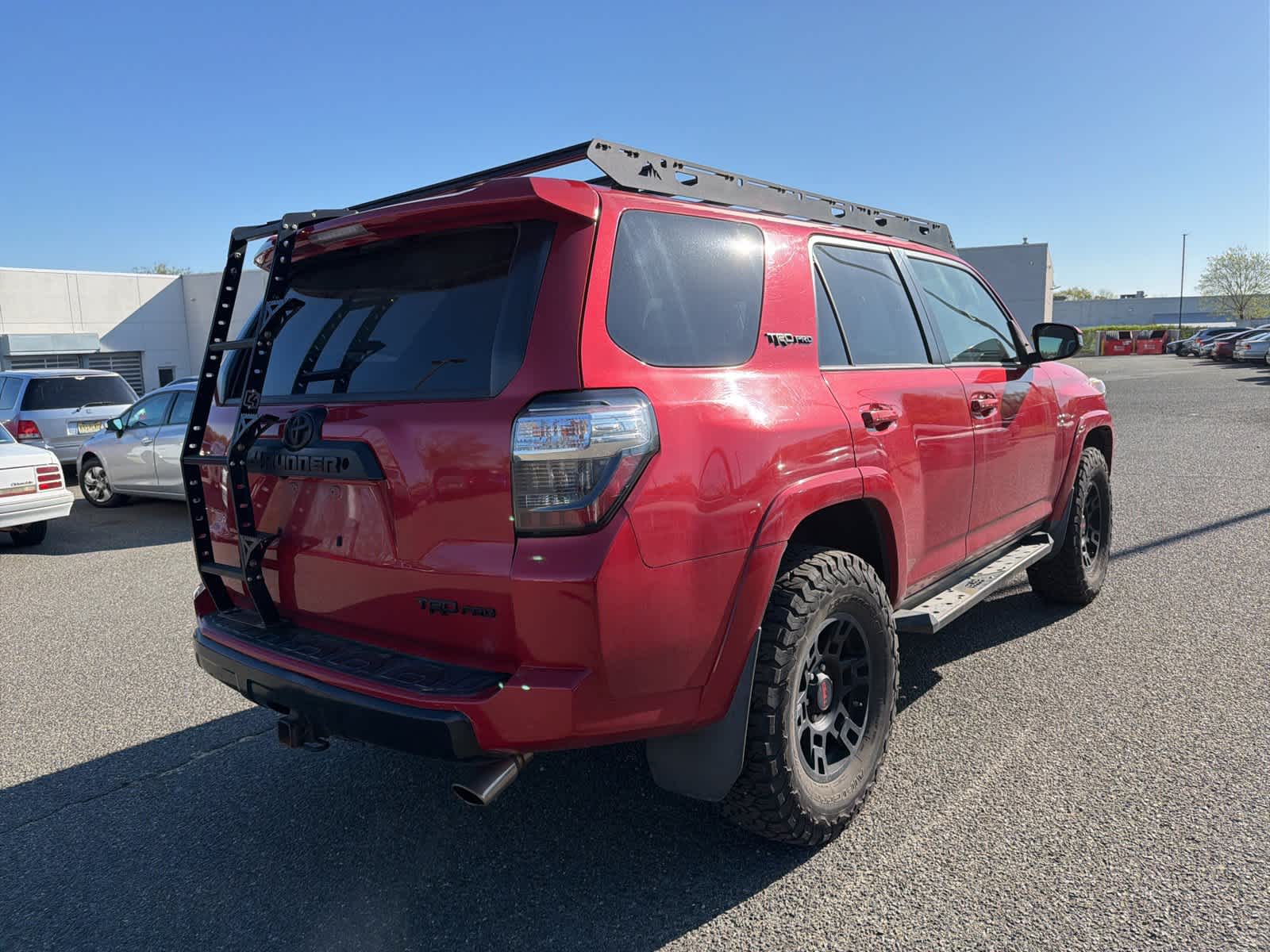 Thumbnail: 2017 Toyota 4Runner - 5