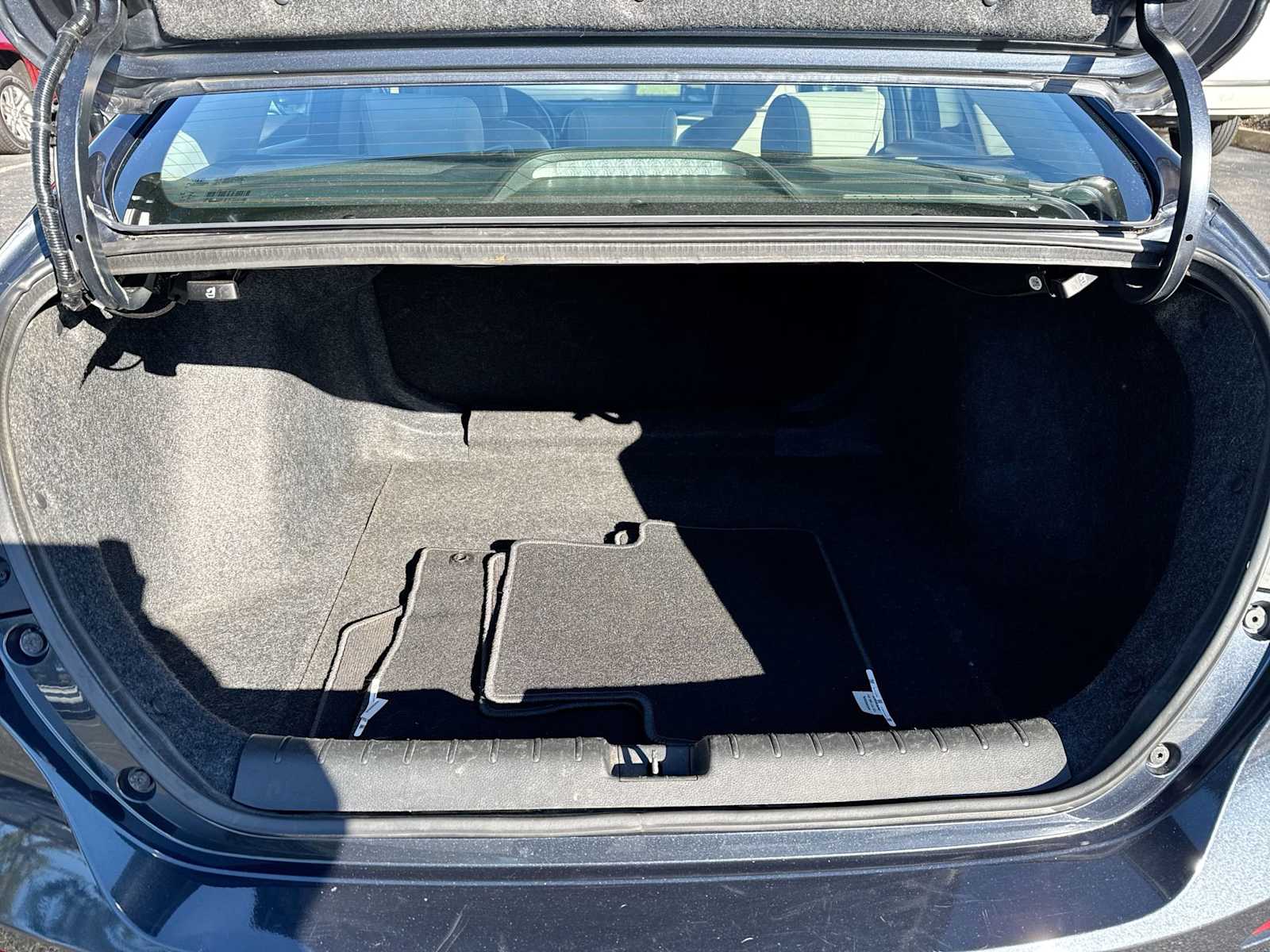 Thumbnail: 2021 Honda Insight - 33