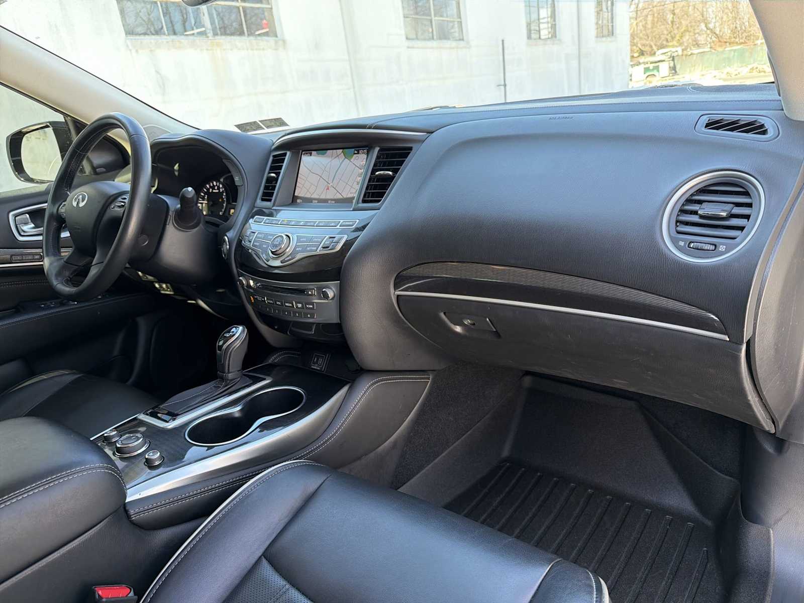 Thumbnail: 2020 INFINITI QX60 - 16