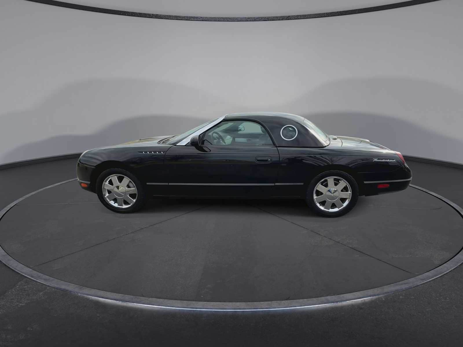 Thumbnail: 2002 Ford Thunderbird - 5