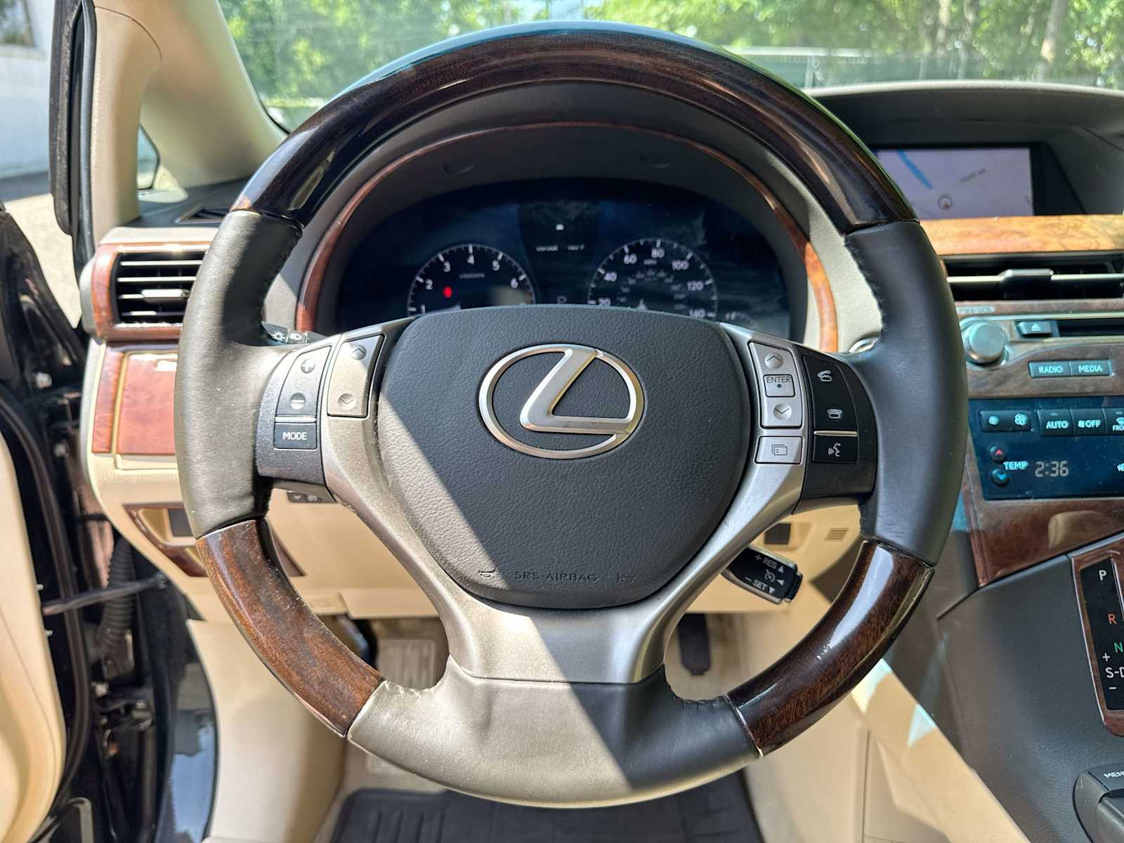 Thumbnail: 2013 Lexus RX - 24