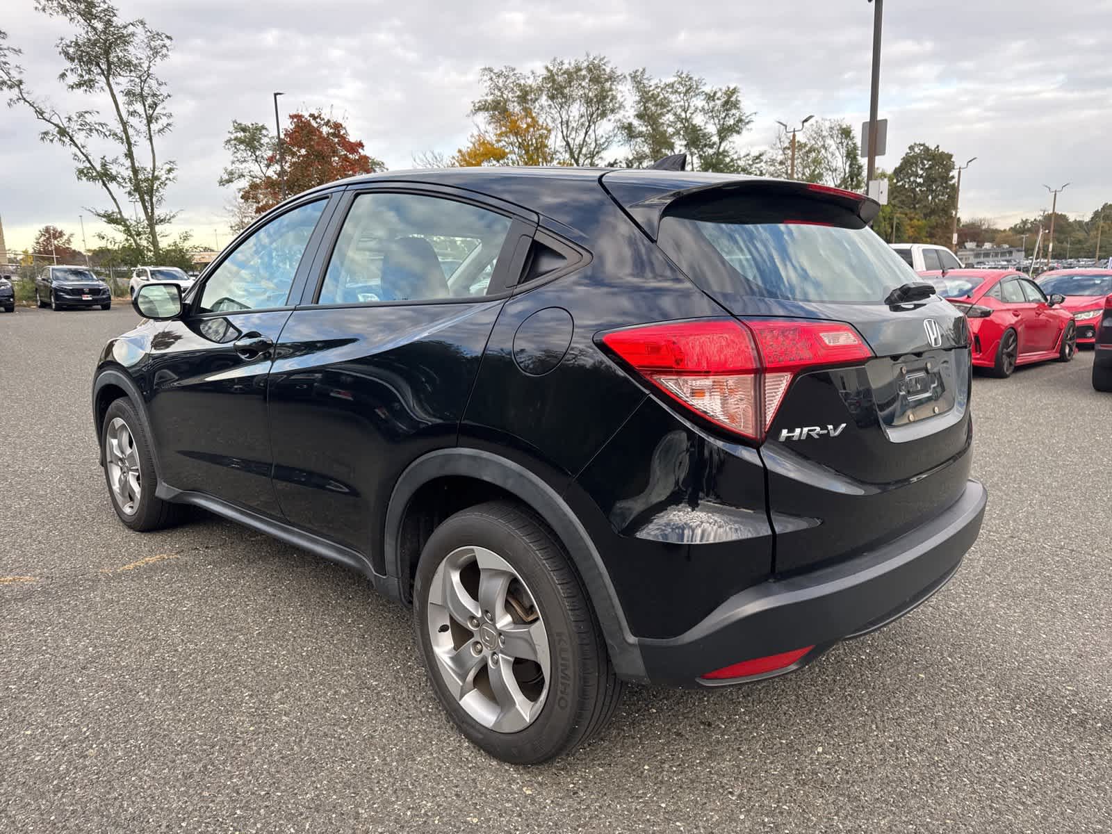 Thumbnail: 2018 Honda HR-V - 3