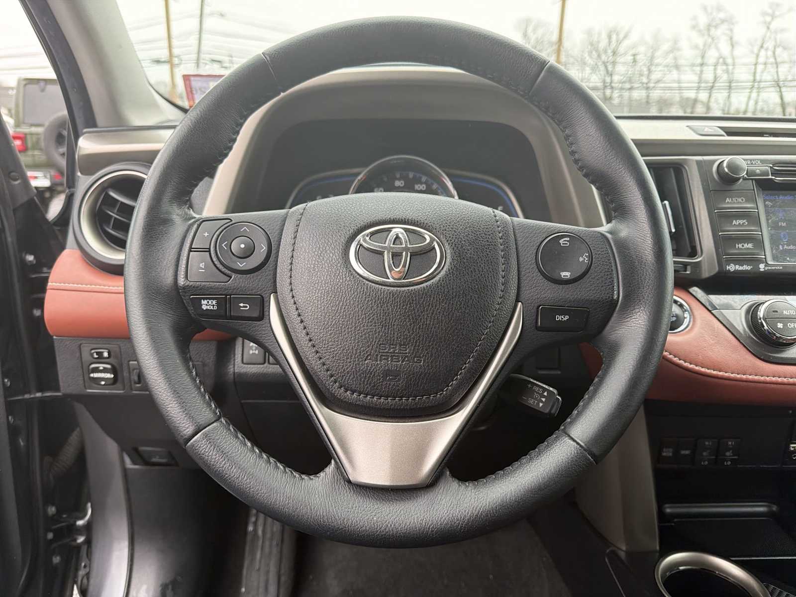 Thumbnail: 2015 Toyota RAV4 - 24