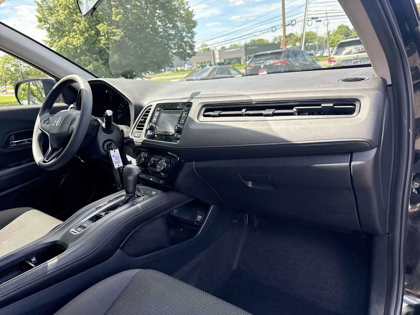 2022 Honda HR-V LX 16