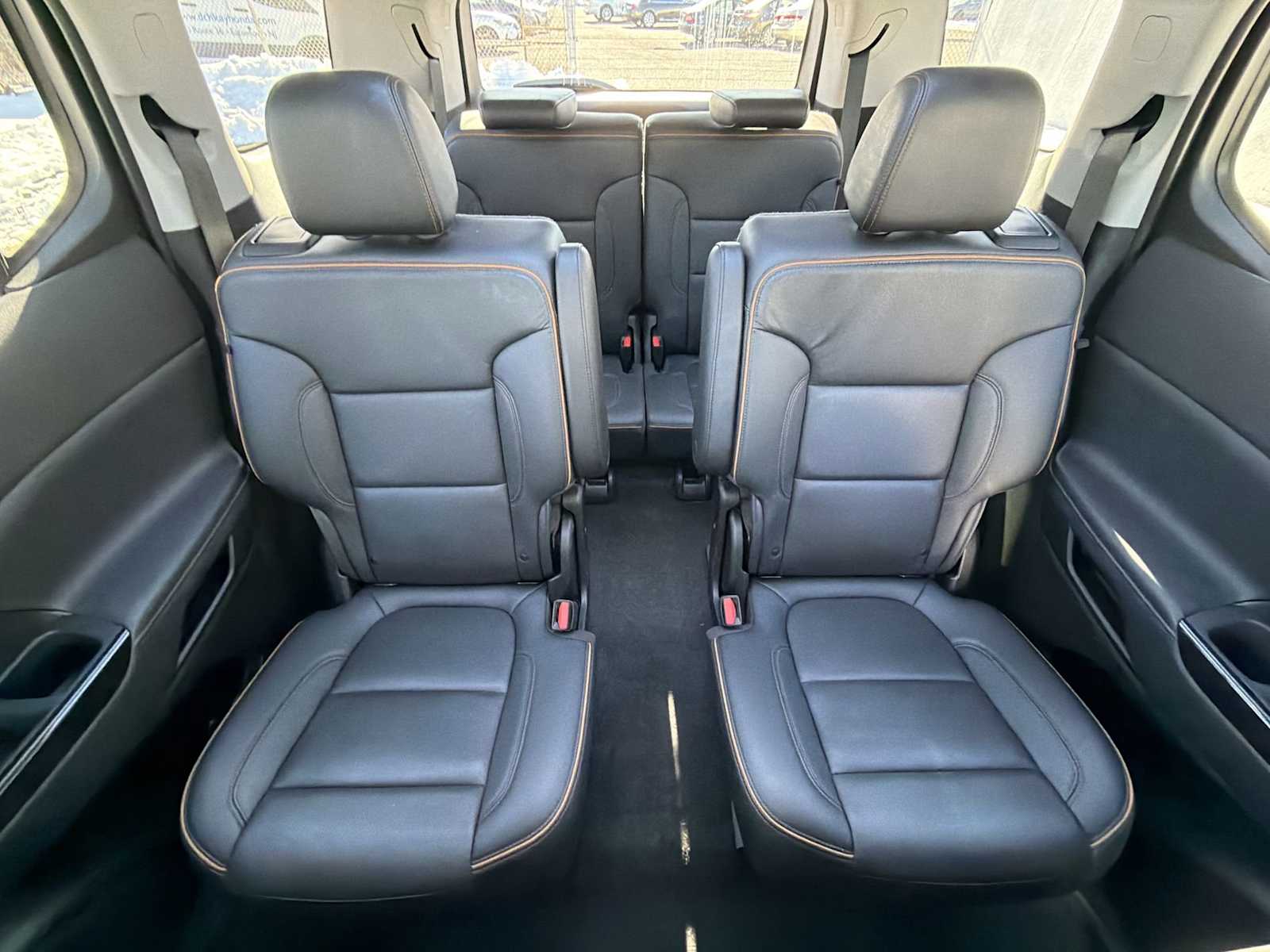 Thumbnail: 2022 GMC Acadia - 13