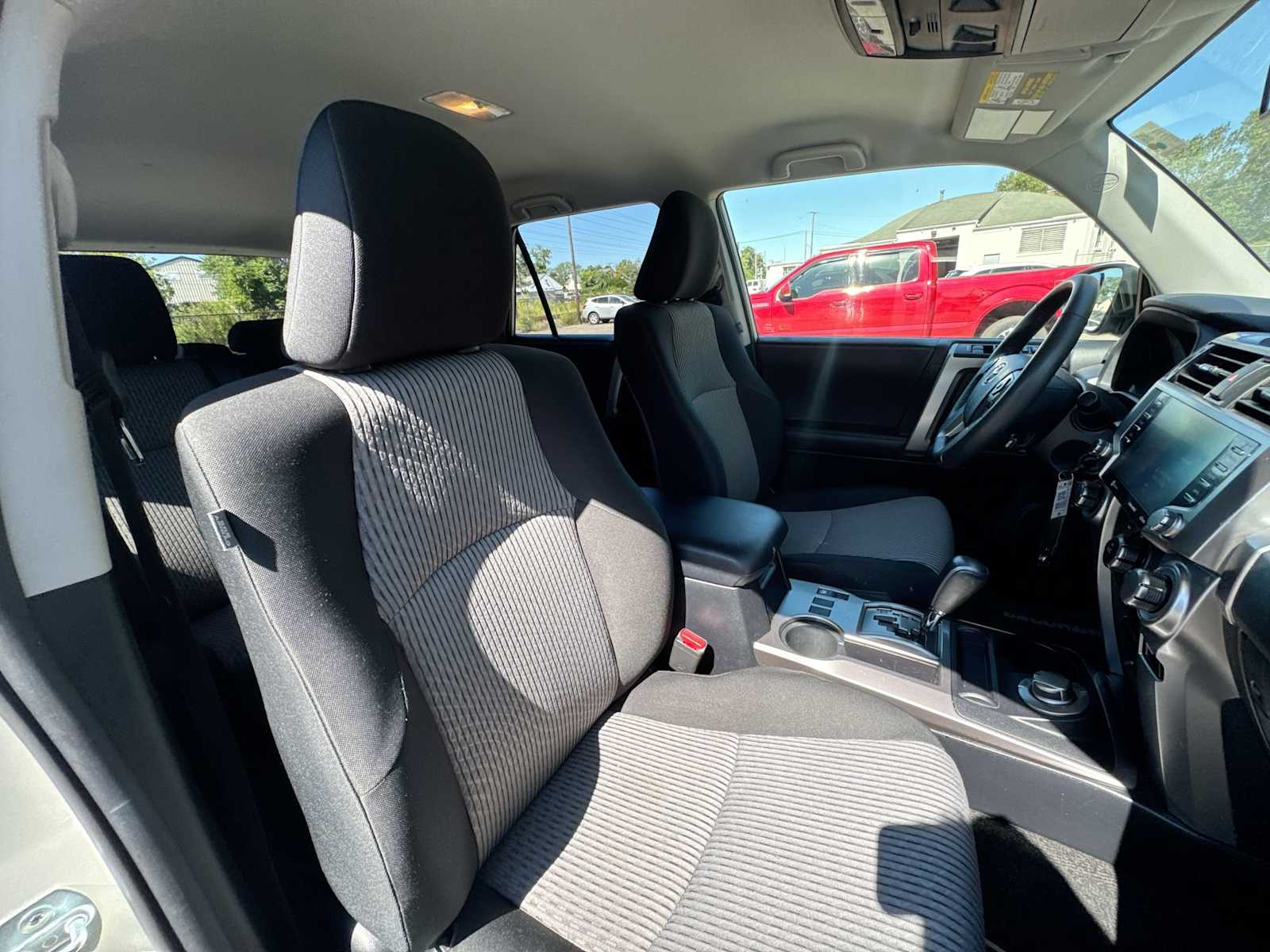 Thumbnail: 2021 Toyota 4Runner - 17