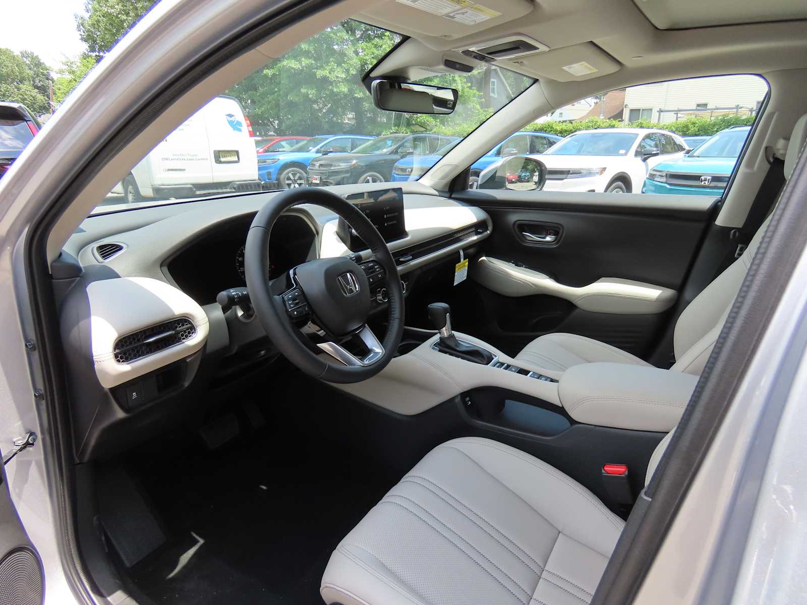Thumbnail: 2027 Honda HR-V - 2