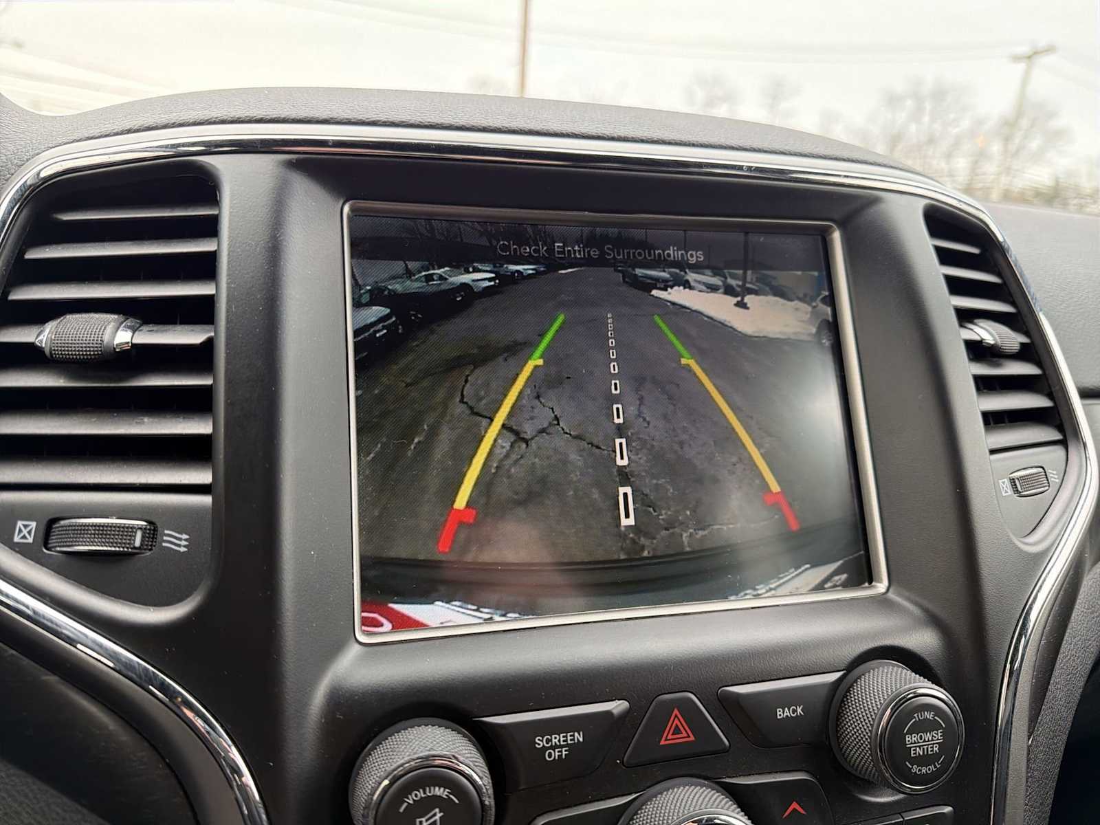 Thumbnail: 2017 Jeep Grand Cherokee - 26