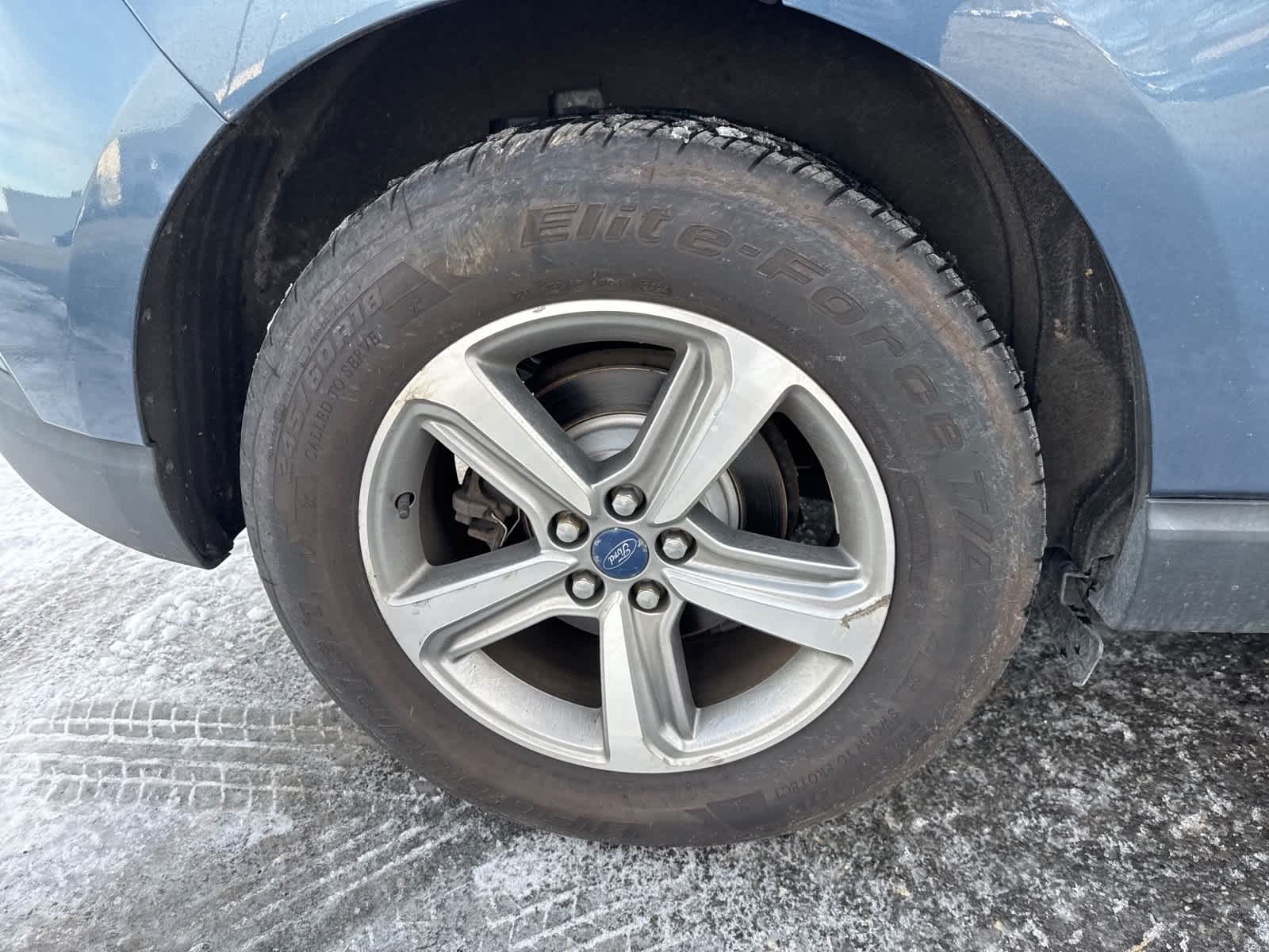 Thumbnail: 2019 Ford Edge - 23