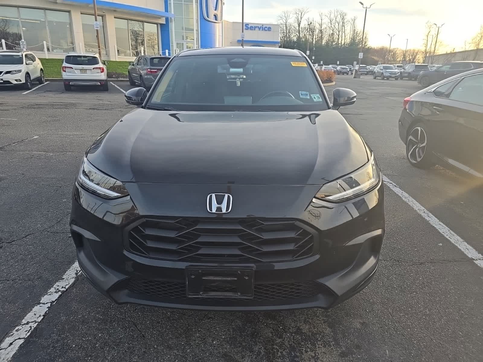 Thumbnail: 2023 Honda HR-V - 2