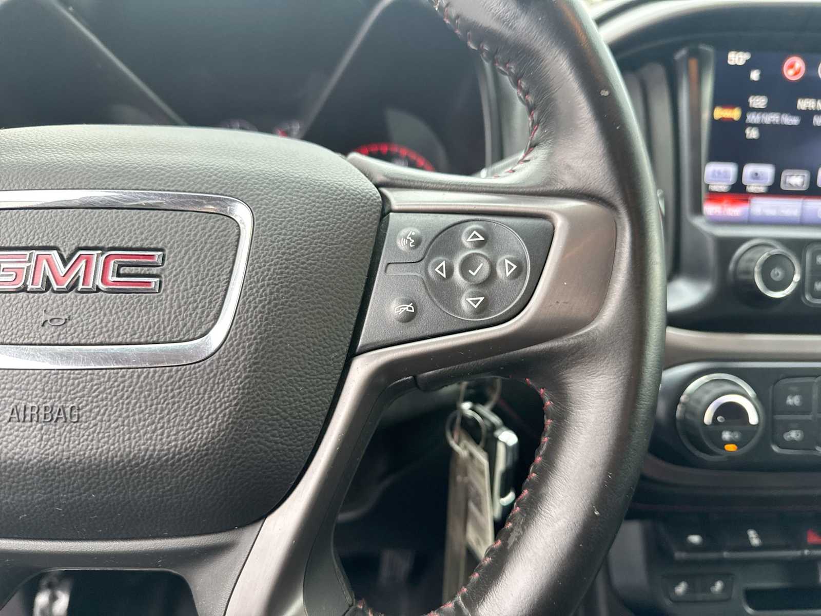 Thumbnail: 2016 GMC Canyon - 23