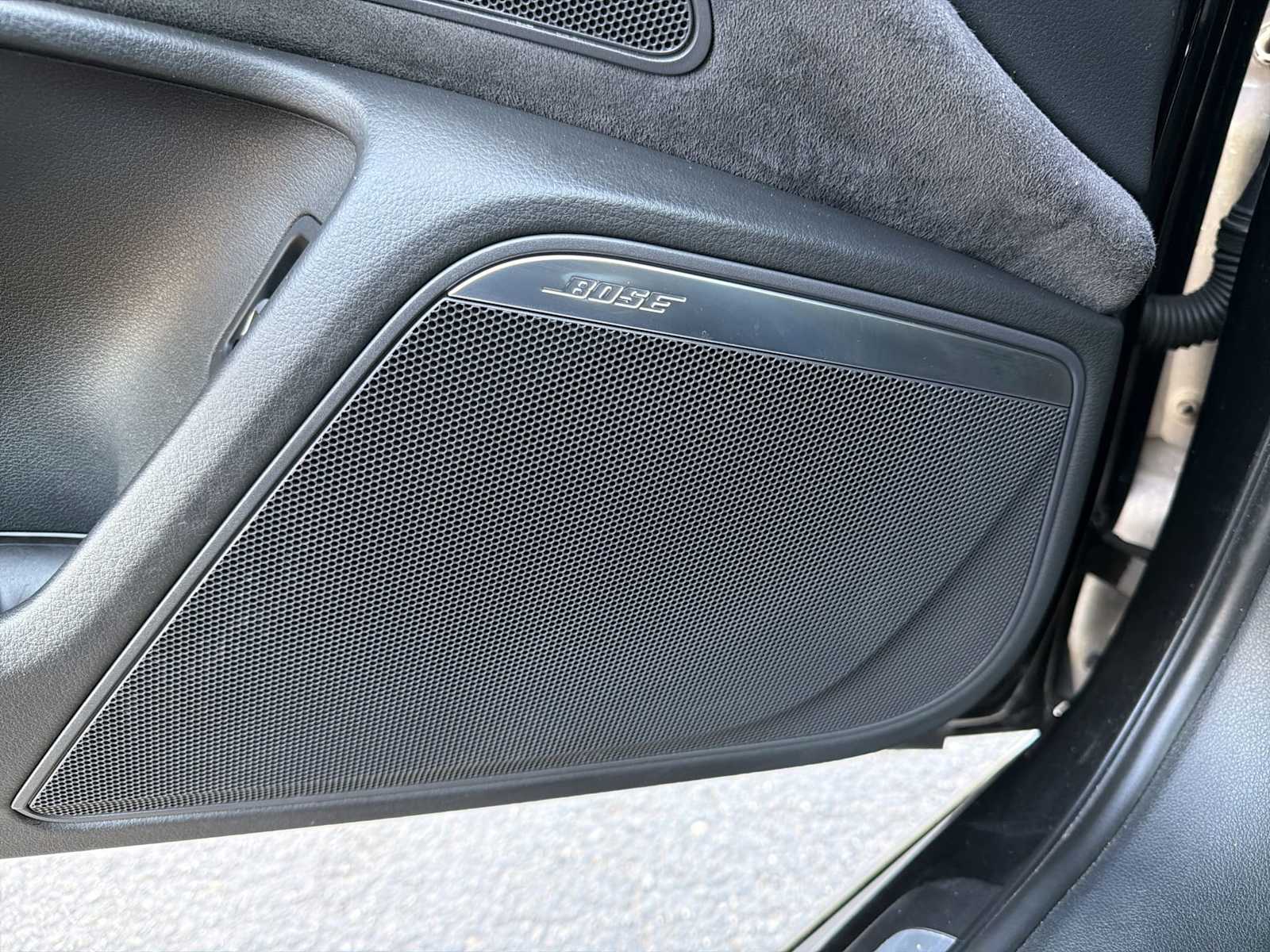 Thumbnail: 2016 Audi S6 - 29