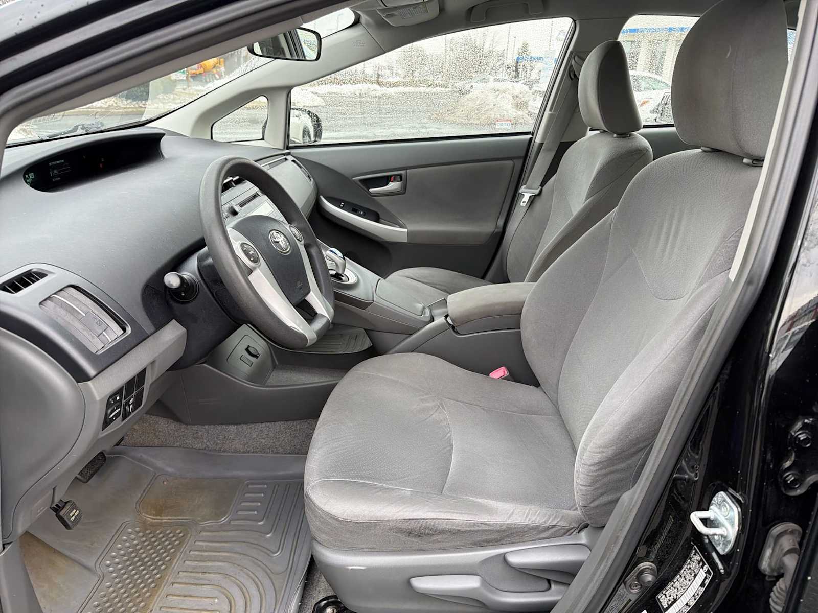 Thumbnail: 2010 Toyota Prius - 11