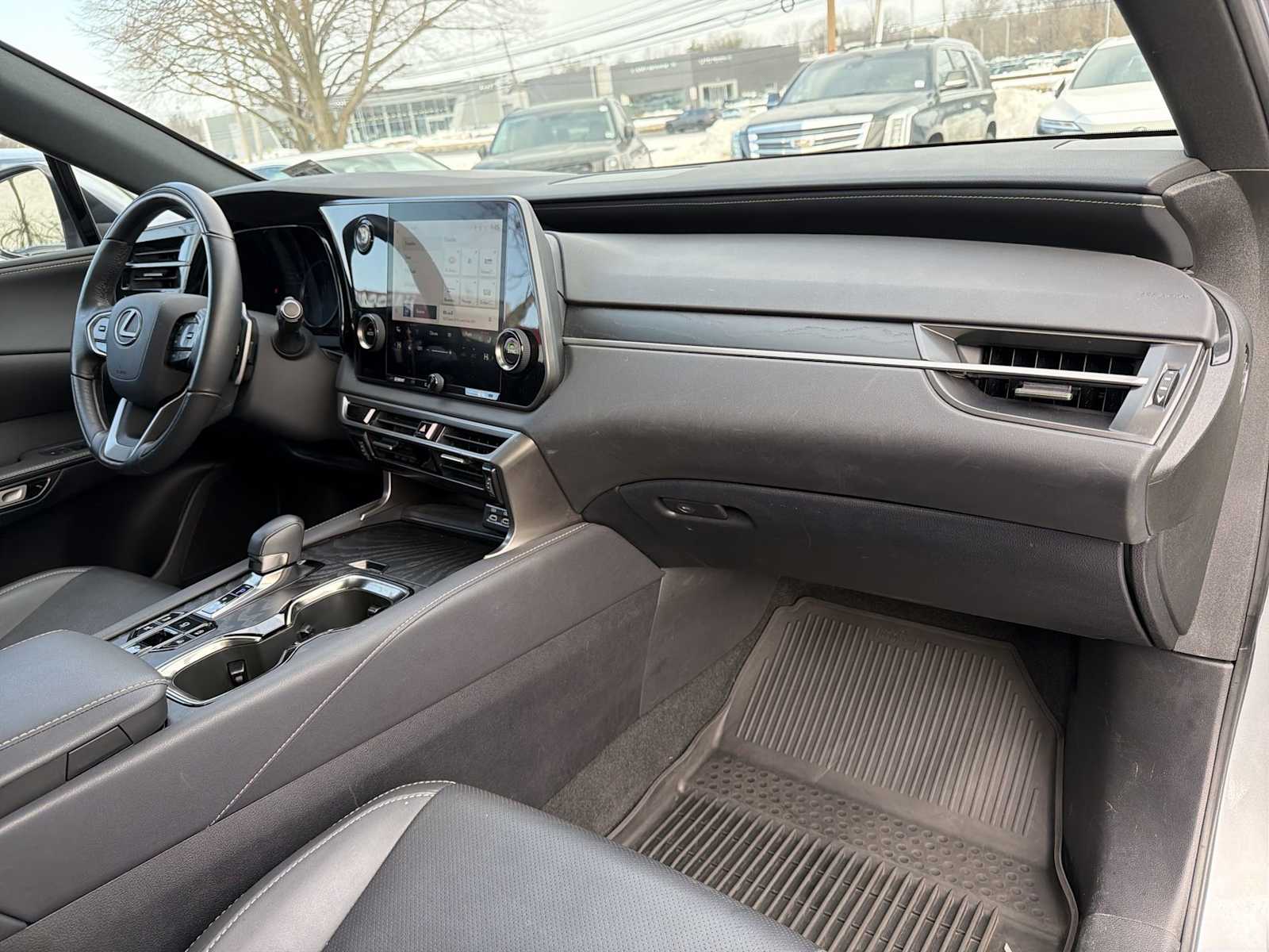 Thumbnail: 2023 Lexus RX - 16