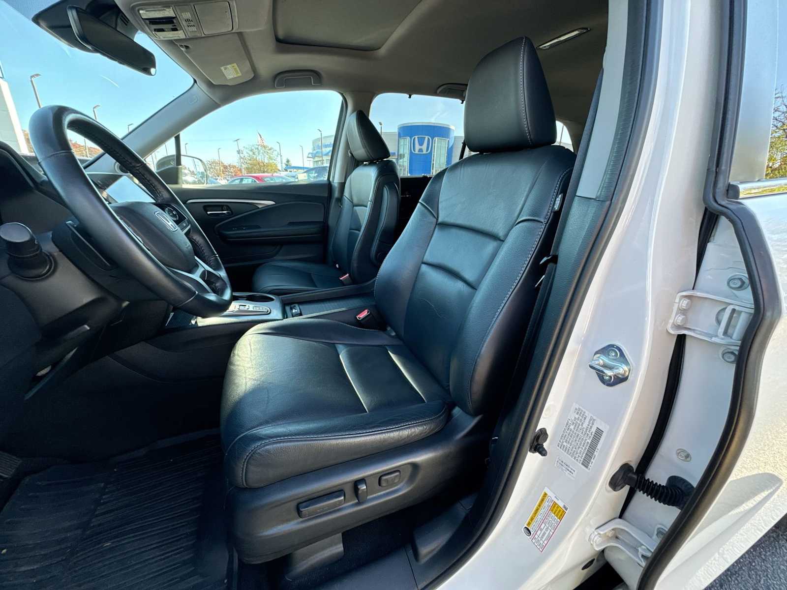 Thumbnail: 2022 Honda Pilot - 21