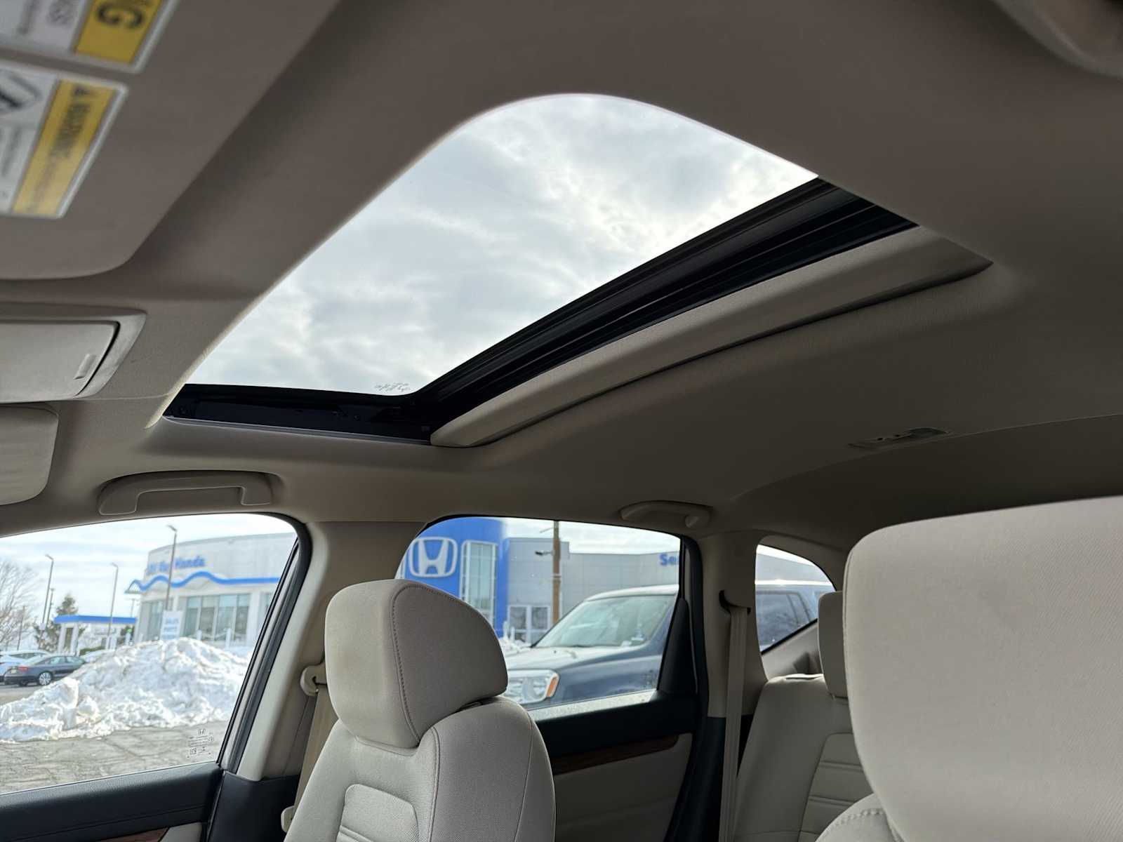 Thumbnail: 2017 Honda CR-V - 23