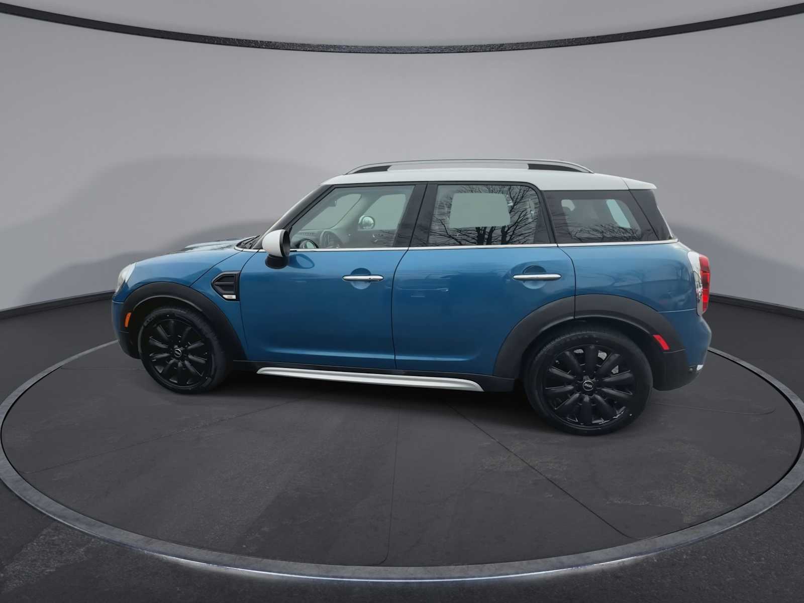 Thumbnail: 2017 MINI Cooper Countryman - 5