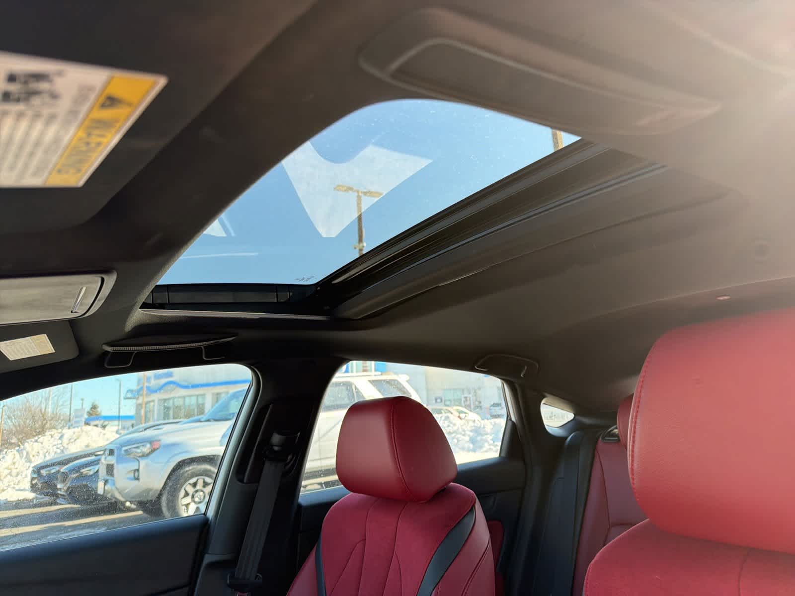 Thumbnail: 2023 Acura Integra - 20