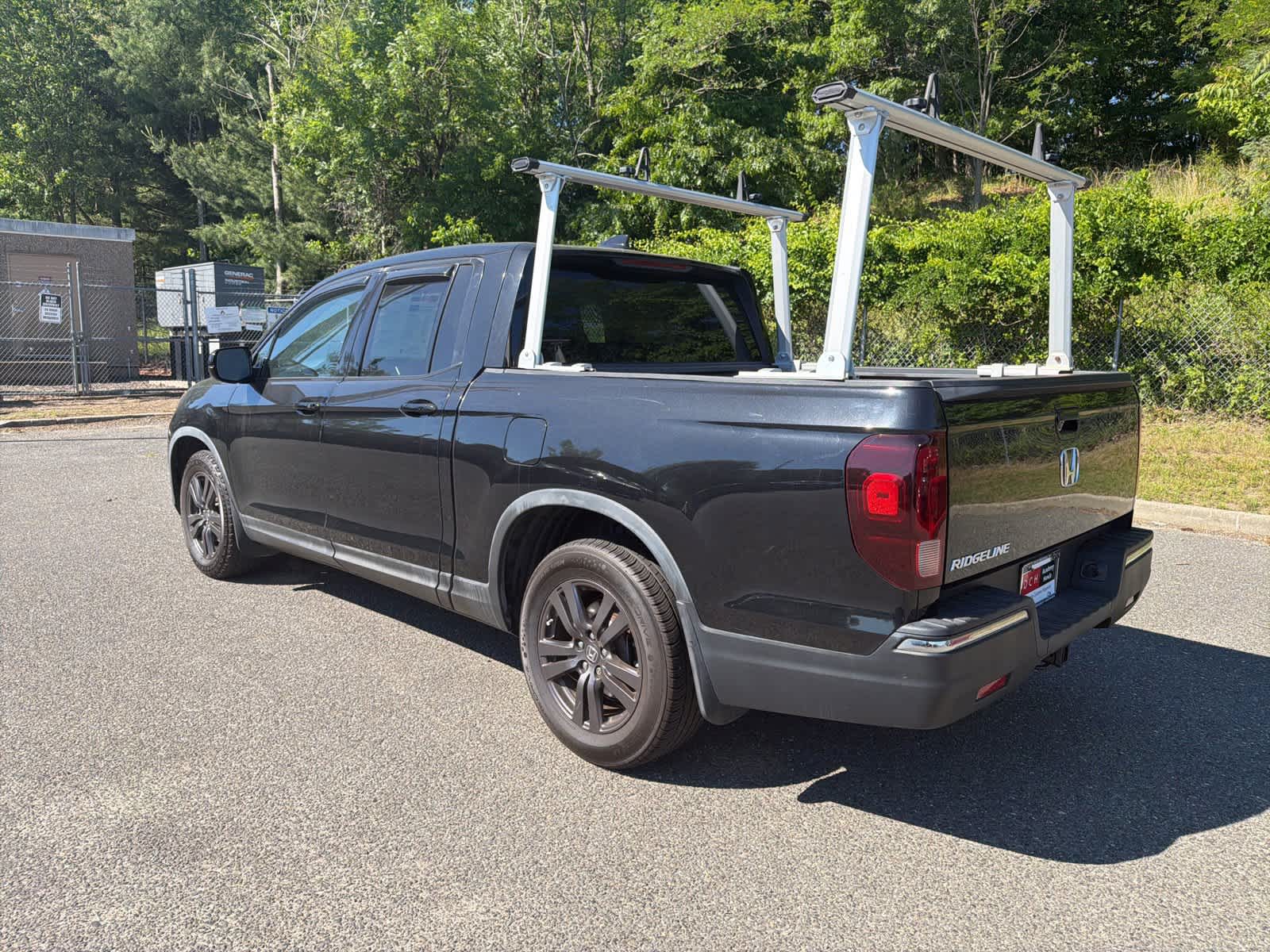 Thumbnail: 2017 Honda Ridgeline - 3