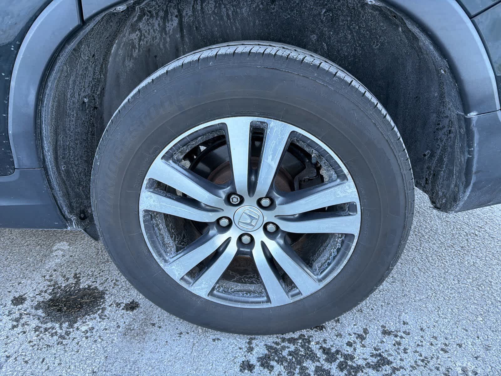 Thumbnail: 2016 Honda Pilot - 25