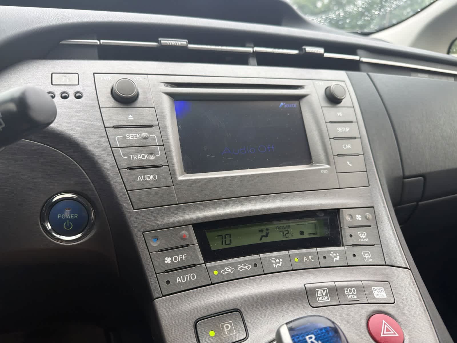 Thumbnail: 2013 Toyota Prius - 13