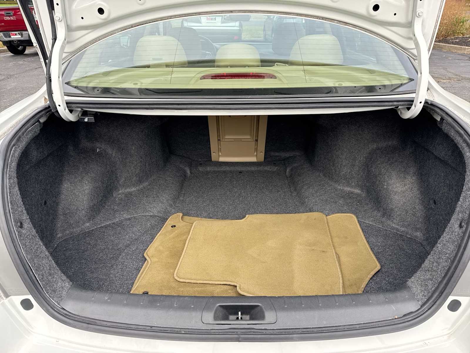 Thumbnail: 2011 Honda Accord - 30