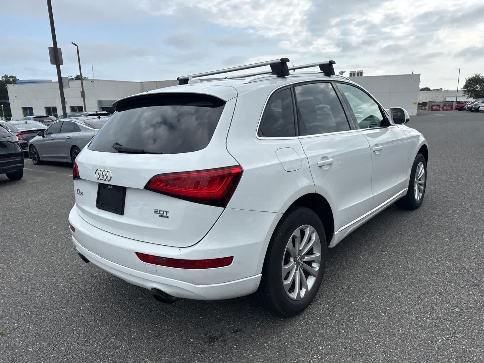 Thumbnail: 2014 Audi Q5 - 5