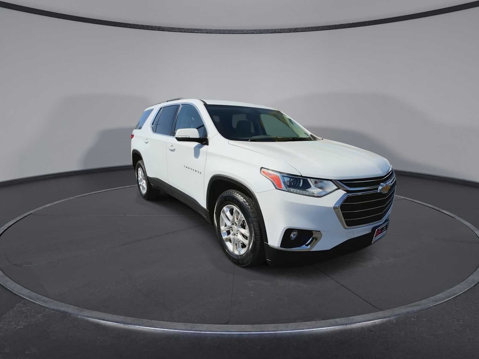 Thumbnail: 2019 Chevrolet Traverse - 2