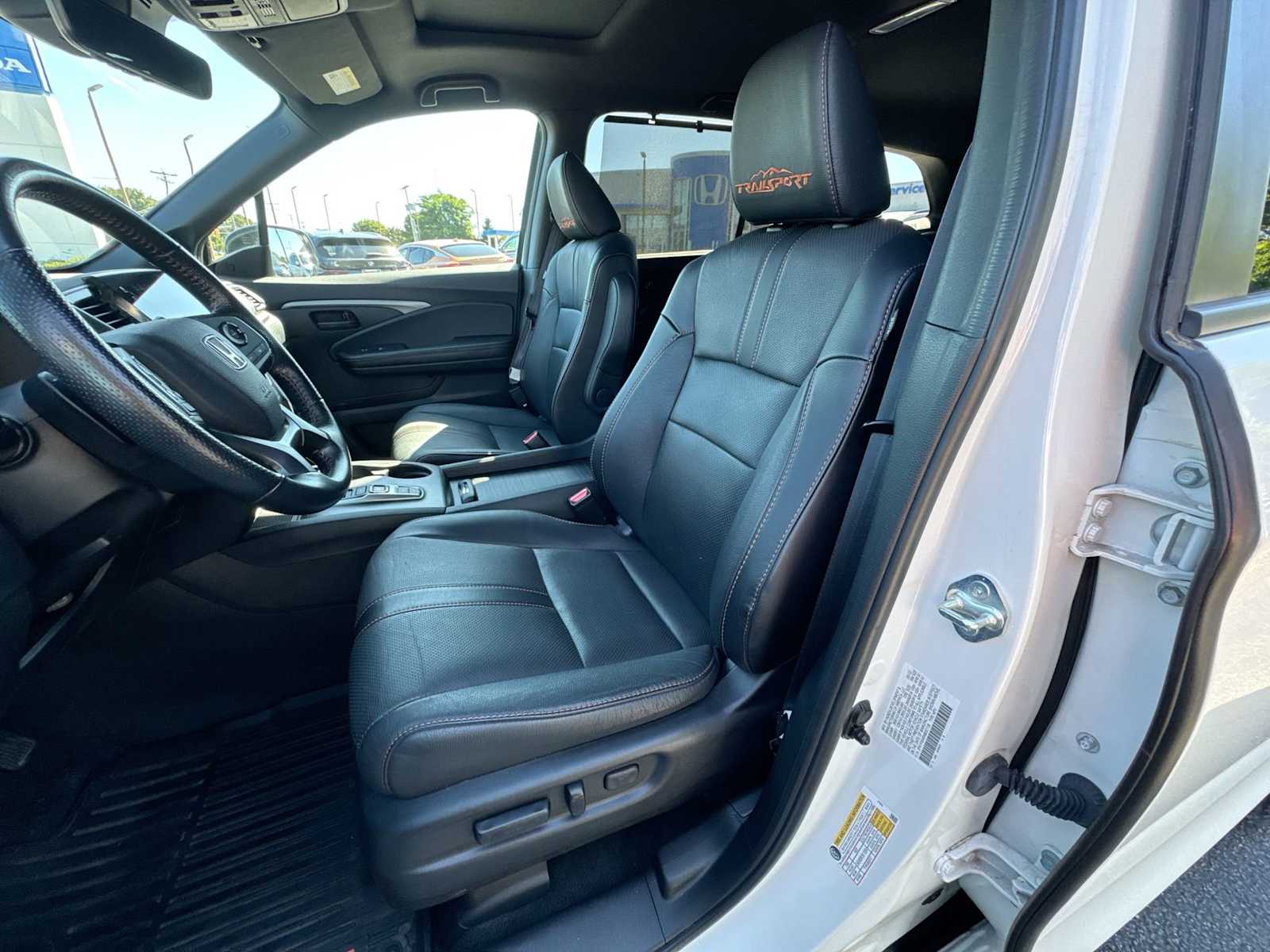 Thumbnail: 2022 Honda Pilot - 21