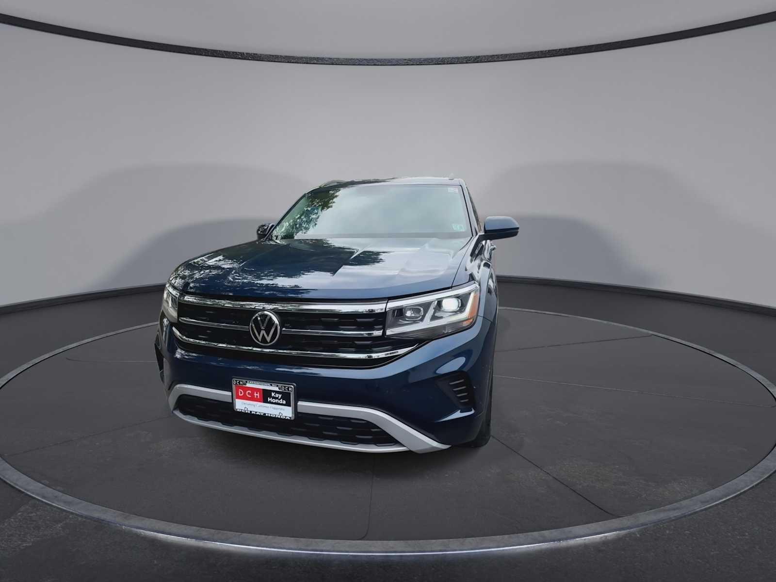 Thumbnail: 2022 Volkswagen Atlas - 3