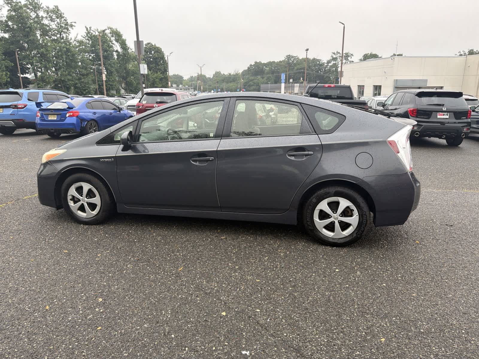 Thumbnail: 2013 Toyota Prius - 2