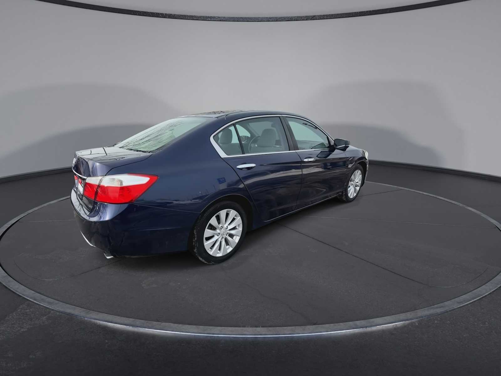 Thumbnail: 2015 Honda Accord - 8
