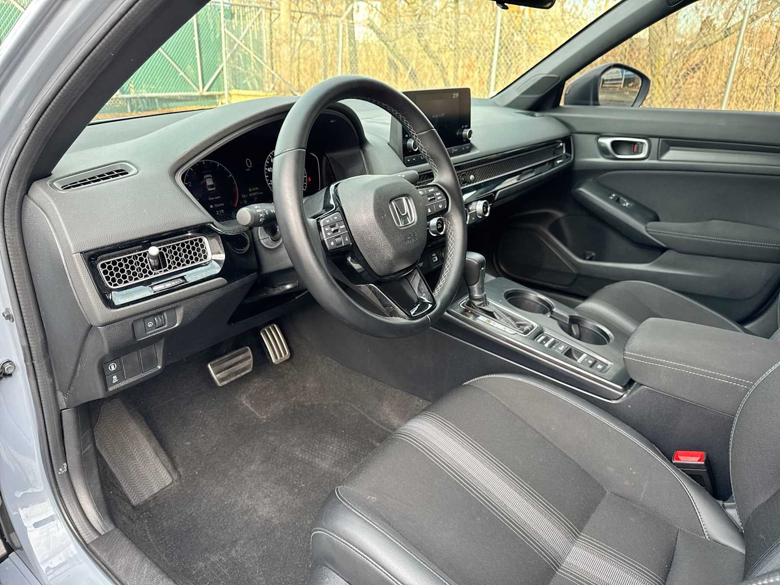 Thumbnail: 2023 Honda Civic - 10