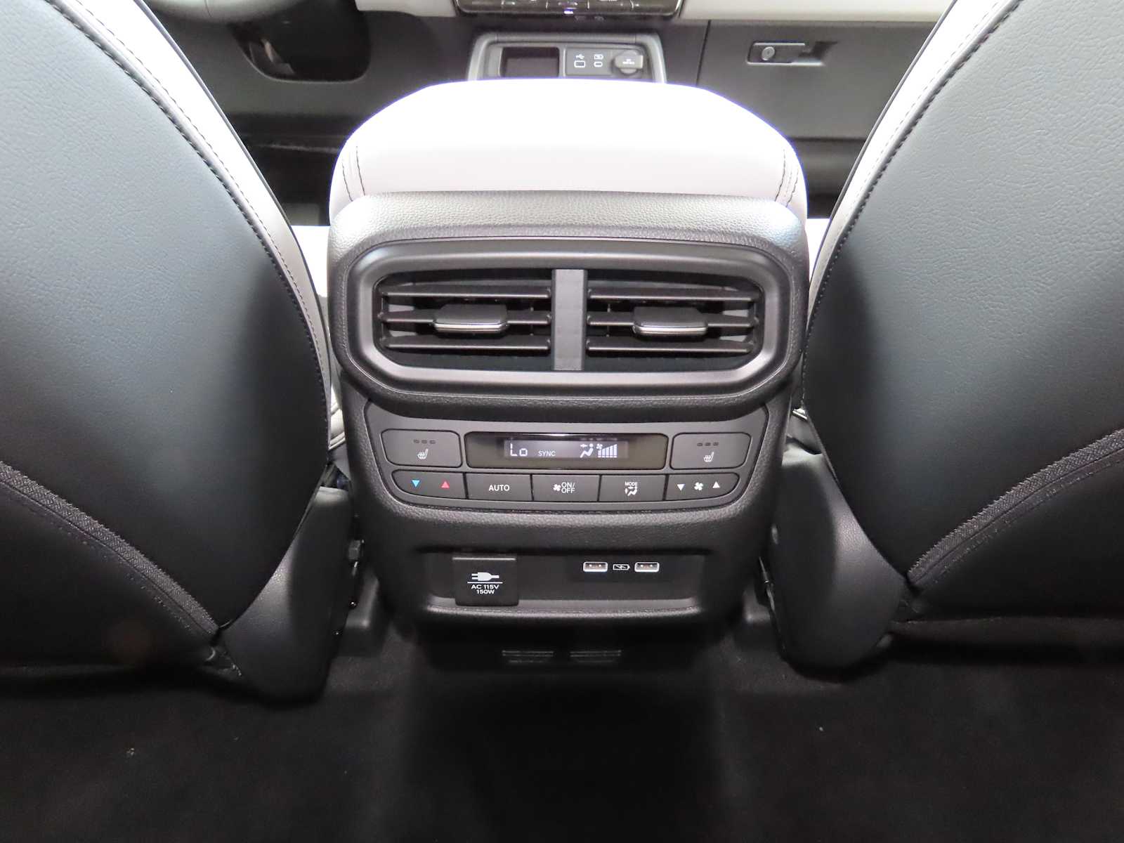Thumbnail: 2025 Honda Pilot - 25