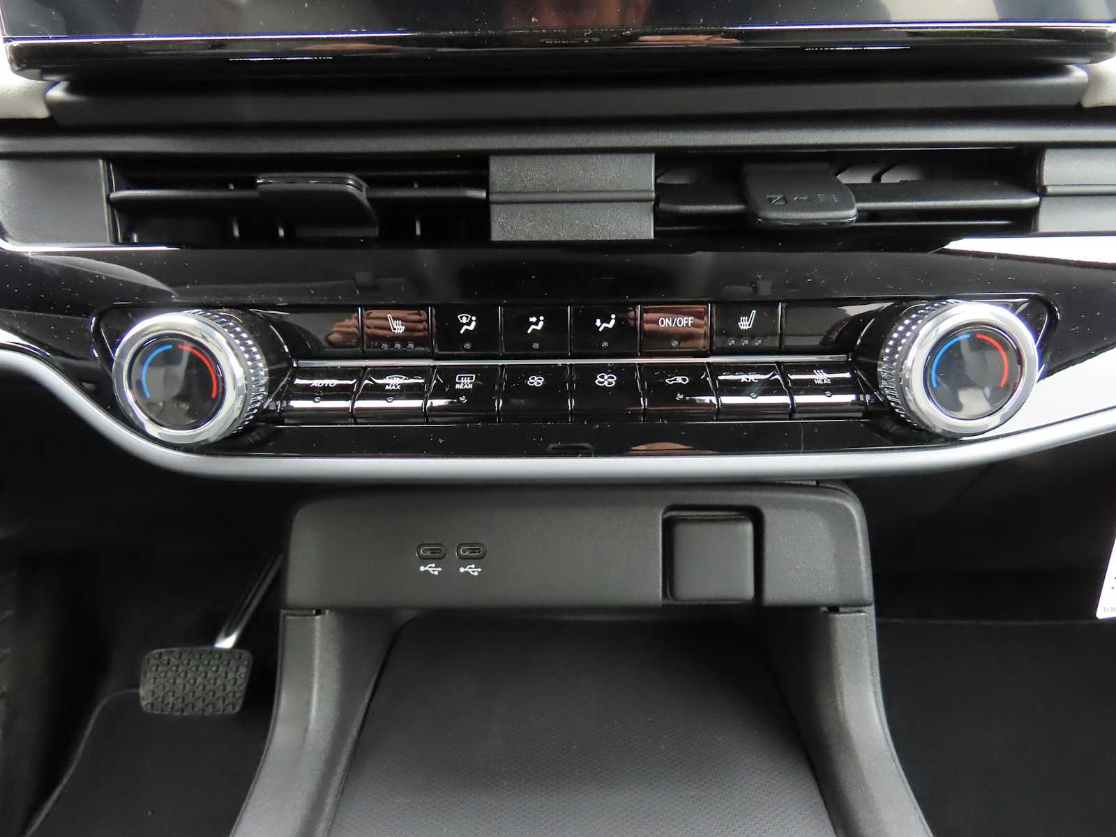 Thumbnail: 2026 Honda Prologue - 21