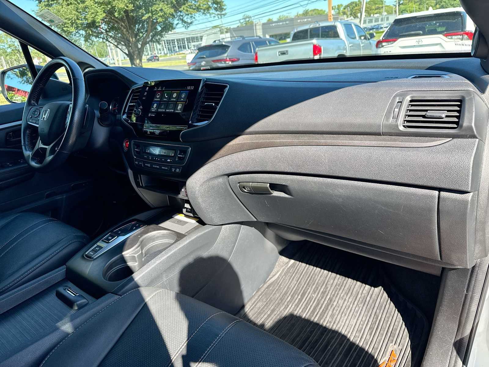 Thumbnail: 2022 Honda Pilot - 16