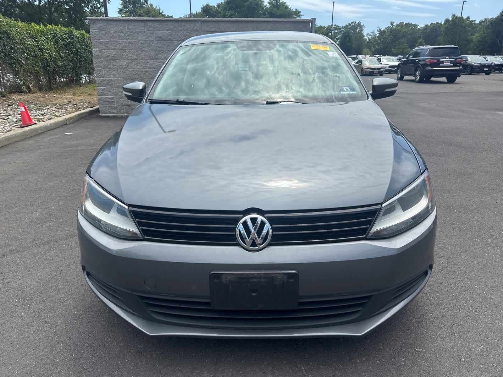 Thumbnail: 2011 Volkswagen Jetta - 8