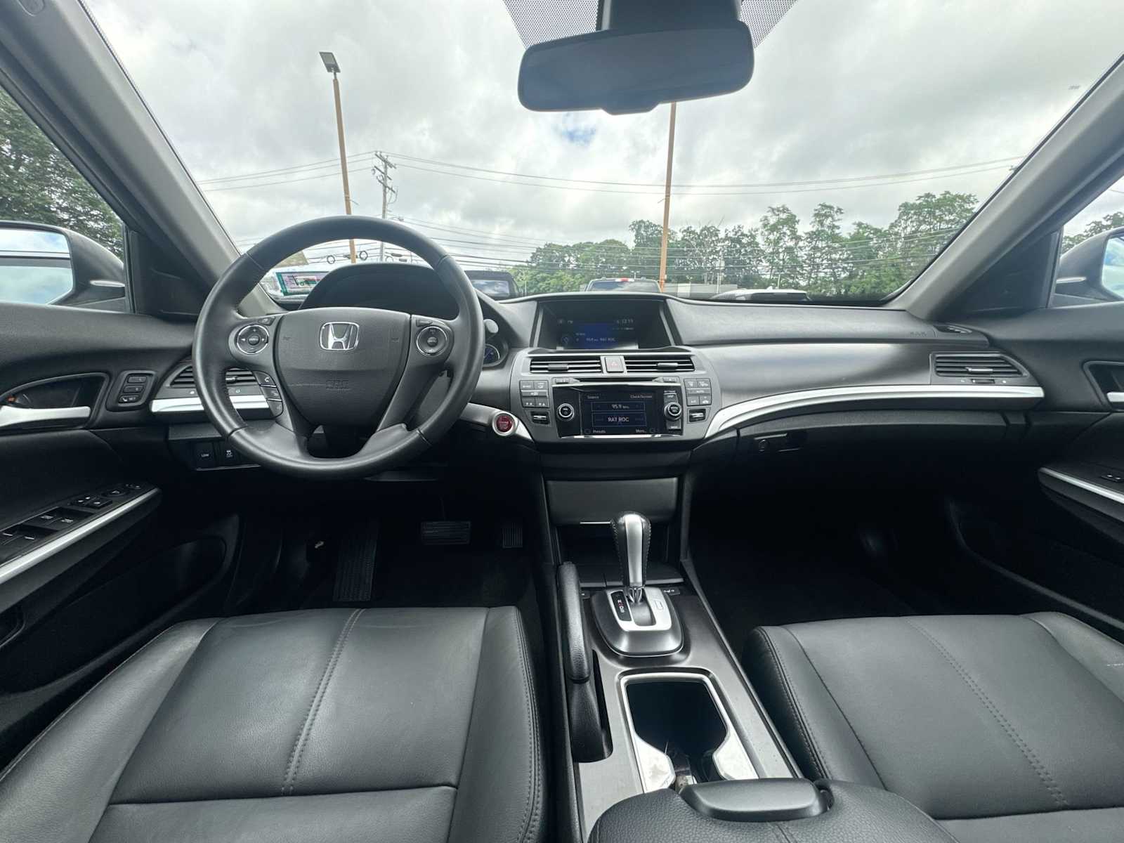 Thumbnail: 2015 Honda Crosstour - 20